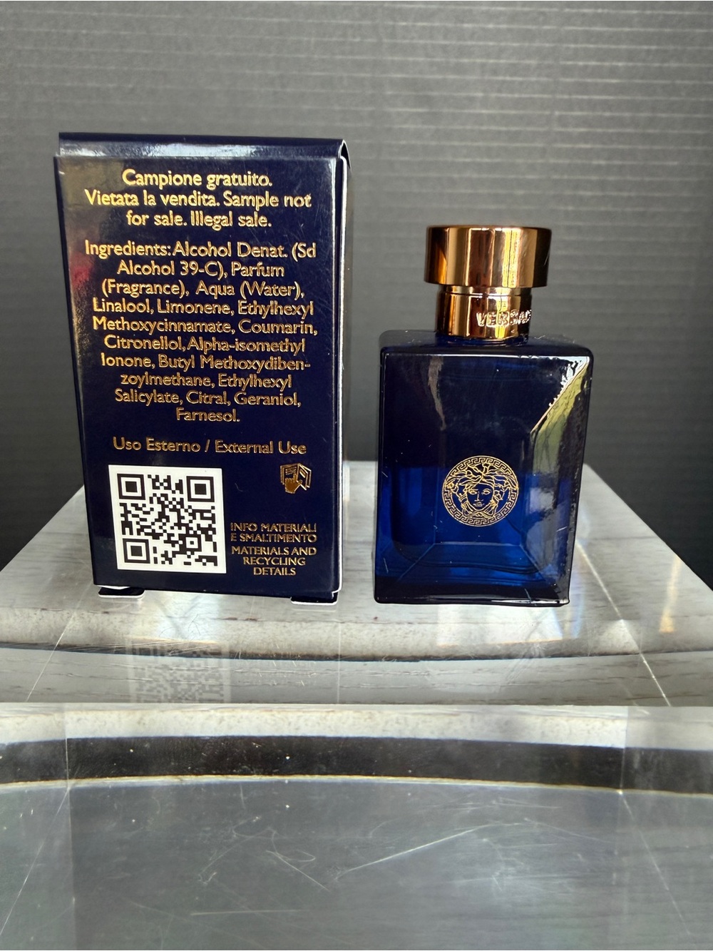 Mini perfume Versace - Picture 3 of 6